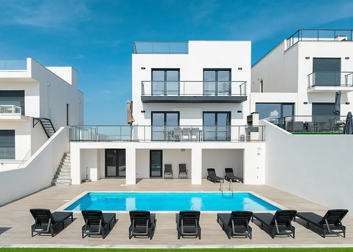 Lotus Peralta With Sea View And Private Pool