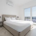Zen With Sea View And Private Pool فيلة