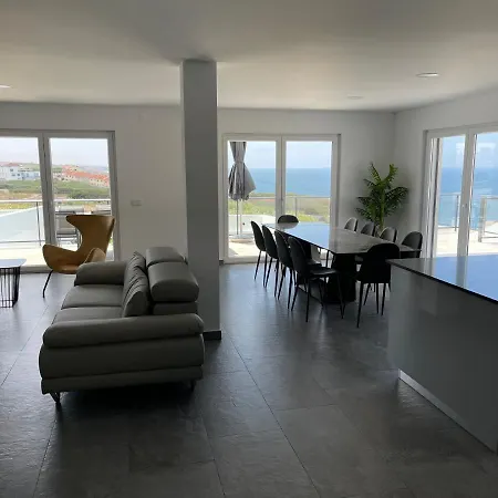 Lotus Peralta Villa Lourinha (Lisbon)